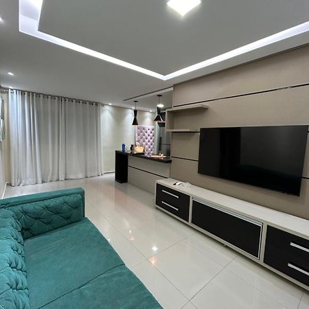 Novo Na Quadra Da Praia Сантос Екстериор снимка