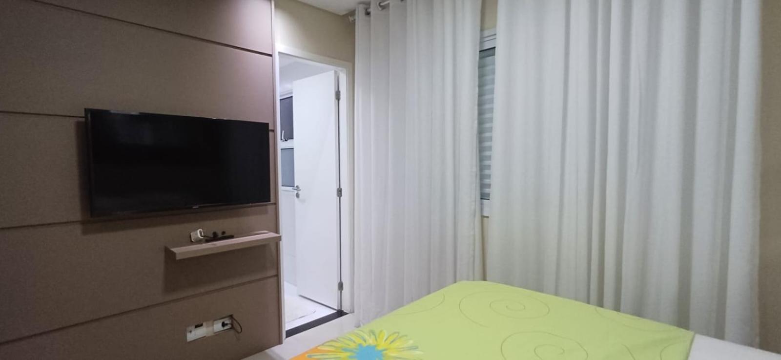 Novo Na Quadra Da Praia Сантос Екстериор снимка